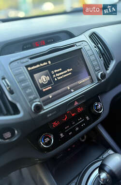Внедорожник / Кроссовер Kia Sportage 2014 в 