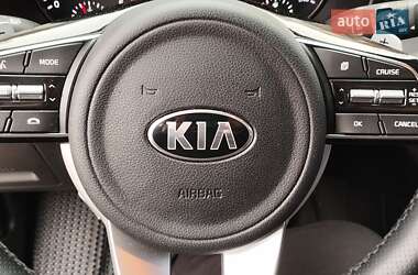 Позашляховик / Кросовер Kia Sportage 2019 в 