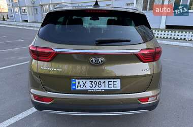 Позашляховик / Кросовер Kia Sportage 2016 в 