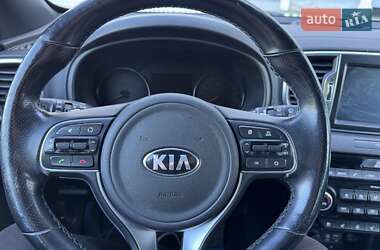 Позашляховик / Кросовер Kia Sportage 2016 в 