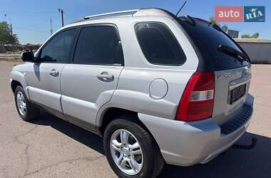 Позашляховик / Кросовер Kia Sportage 2007 в 