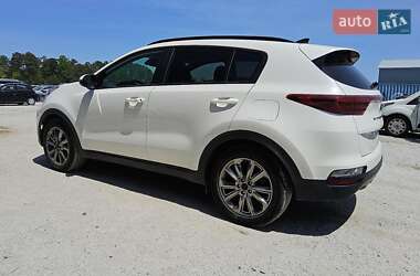 Внедорожник / Кроссовер Kia Sportage 2021 в 