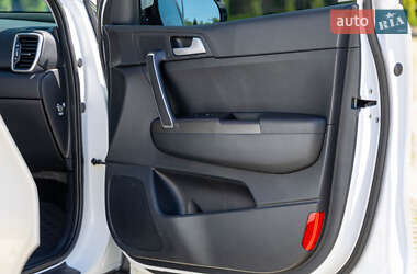 Внедорожник / Кроссовер Kia Sportage 2020 в 