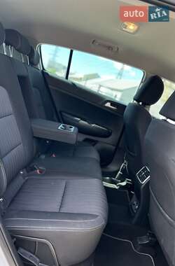 Внедорожник / Кроссовер Kia Sportage 2019 в 