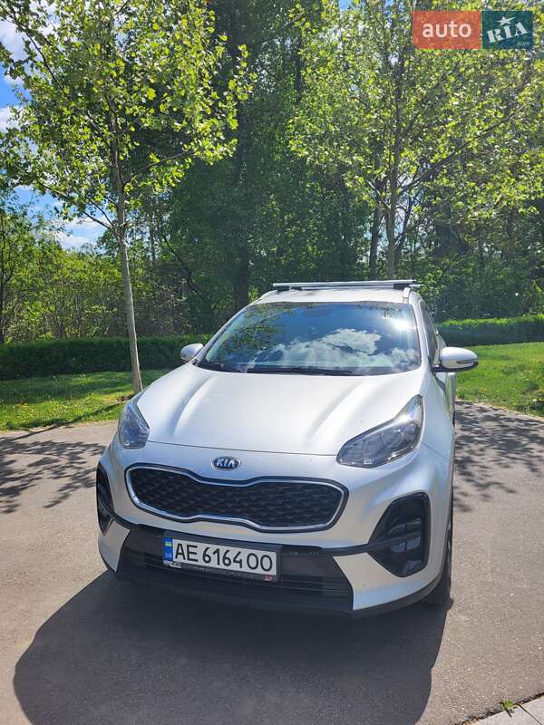 Позашляховик / Кросовер Kia Sportage 2019 в 