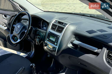 Внедорожник / Кроссовер Kia Sportage 2009 в 