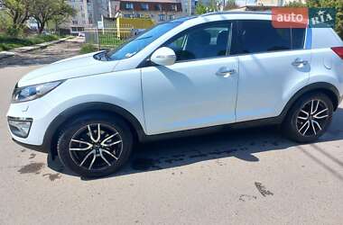 Позашляховик / Кросовер Kia Sportage 2011 в 