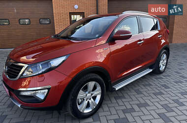 Внедорожник / Кроссовер Kia Sportage 2012 в 