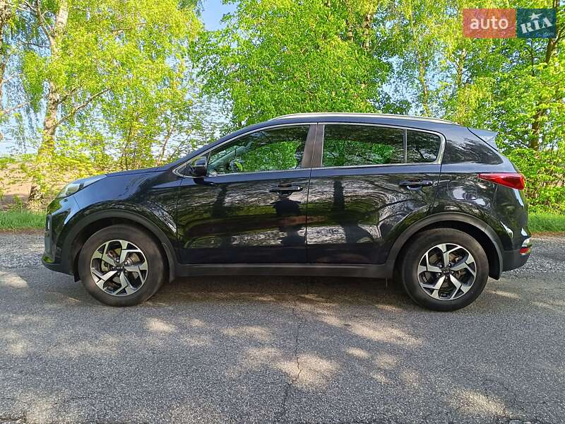 Позашляховик / Кросовер Kia Sportage 2021 в Мені