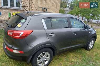 Позашляховик / Кросовер Kia Sportage 2012 в 