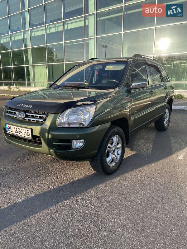 Внедорожник / Кроссовер Kia Sportage 2005 в 