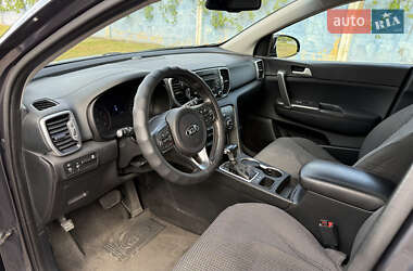 Внедорожник / Кроссовер Kia Sportage 2017 в 
