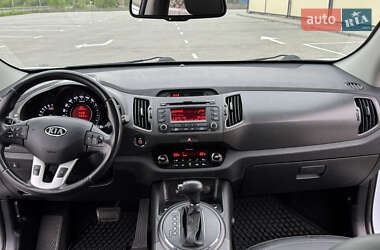 Позашляховик / Кросовер Kia Sportage 2012 в 