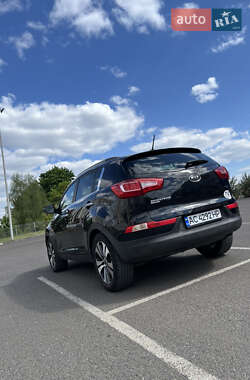 Позашляховик / Кросовер Kia Sportage 2012 в 