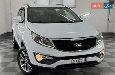 Позашляховик / Кросовер Kia Sportage 2015 в Трускавці
