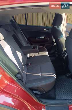 Внедорожник / Кроссовер Kia Sportage 2020 в 