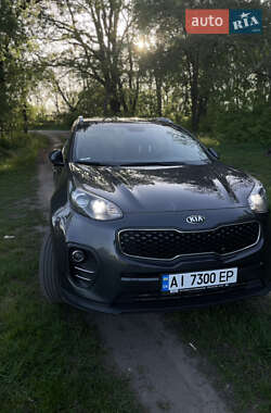 Внедорожник / Кроссовер Kia Sportage 2016 в Киеве