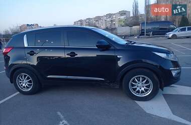 Позашляховик / Кросовер Kia Sportage 2011 в Івано-Франківську