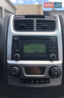 Позашляховик / Кросовер Kia Sportage 2008 в 