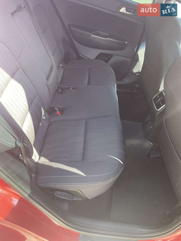 Внедорожник / Кроссовер Kia Sportage 2017 в Киеве