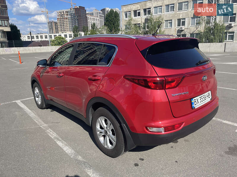 Внедорожник / Кроссовер Kia Sportage 2017 в Киеве
