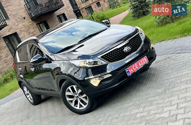 Позашляховик / Кросовер Kia Sportage 2015 в 