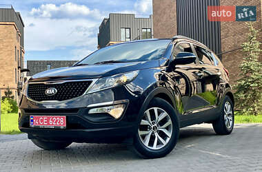 Позашляховик / Кросовер Kia Sportage 2015 в 