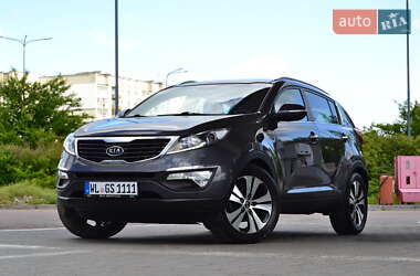 Позашляховик / Кросовер Kia Sportage 2012 в 