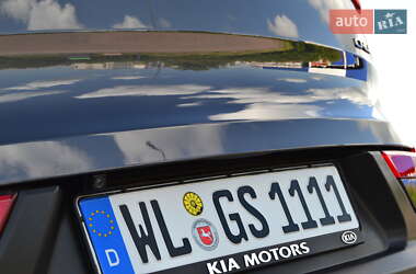 Позашляховик / Кросовер Kia Sportage 2012 в 