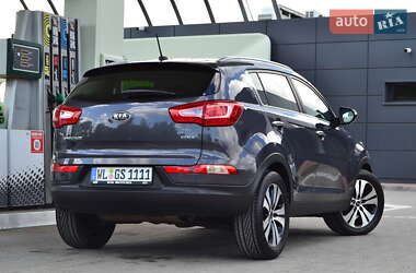 Позашляховик / Кросовер Kia Sportage 2012 в 