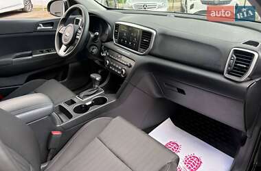 Позашляховик / Кросовер Kia Sportage 2019 в 