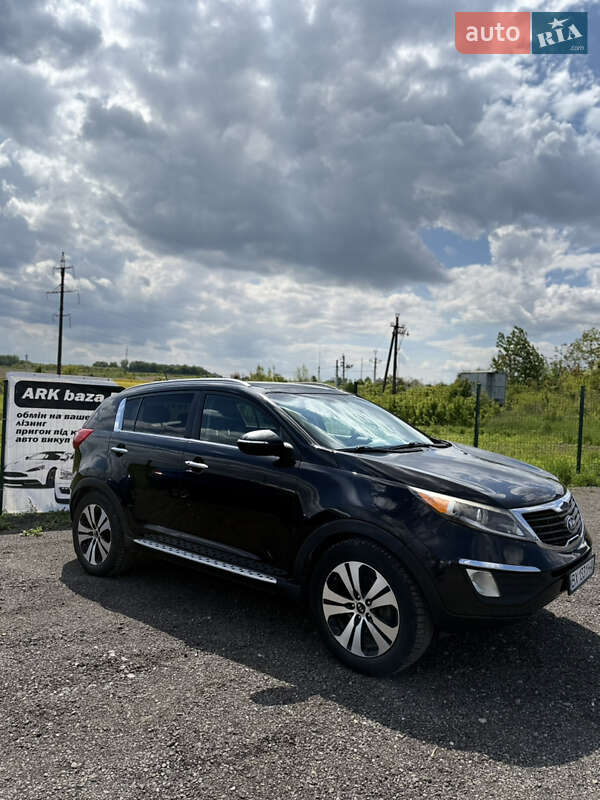 Внедорожник / Кроссовер Kia Sportage 2013 в 