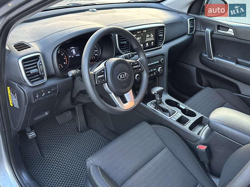 Внедорожник / Кроссовер Kia Sportage 2020 в Черновцах