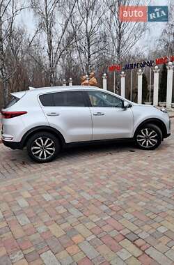 Внедорожник / Кроссовер Kia Sportage 2016 в 