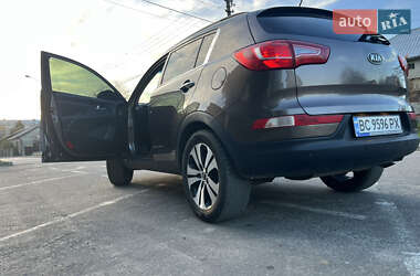 Внедорожник / Кроссовер Kia Sportage 2011 в 