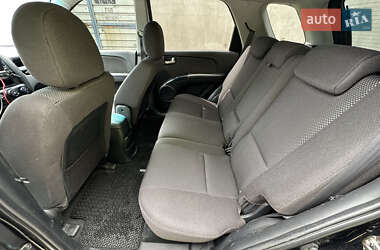Позашляховик / Кросовер Kia Sportage 2005 в 
