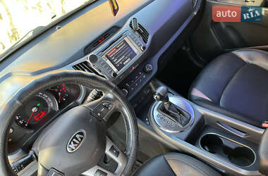 Внедорожник / Кроссовер Kia Sportage 2014 в 
