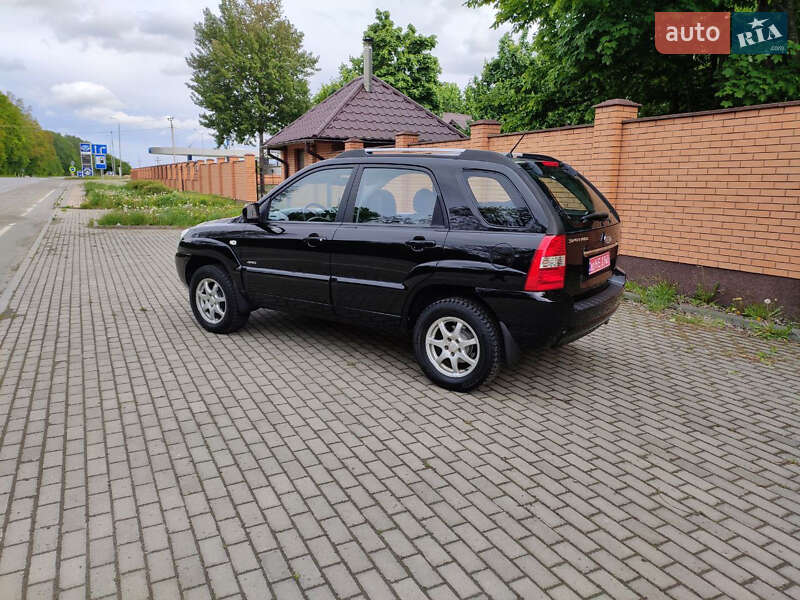 Внедорожник / Кроссовер Kia Sportage 2007 в Красилове