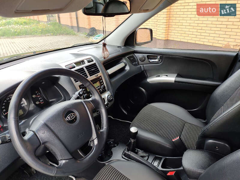 Внедорожник / Кроссовер Kia Sportage 2007 в Красилове