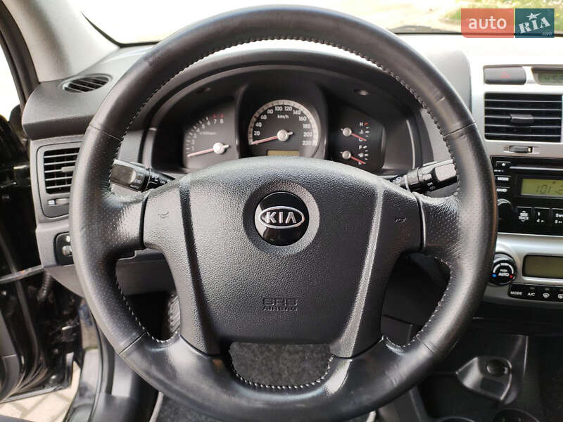 Внедорожник / Кроссовер Kia Sportage 2007 в Красилове
