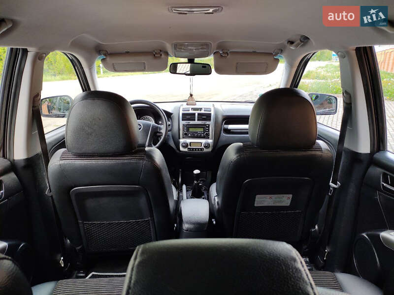 Внедорожник / Кроссовер Kia Sportage 2007 в Красилове