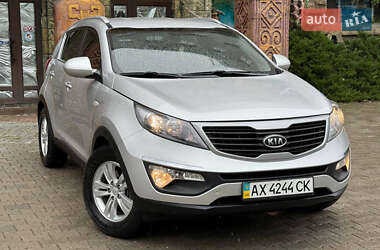 Внедорожник / Кроссовер Kia Sportage 2011 в Харькове
