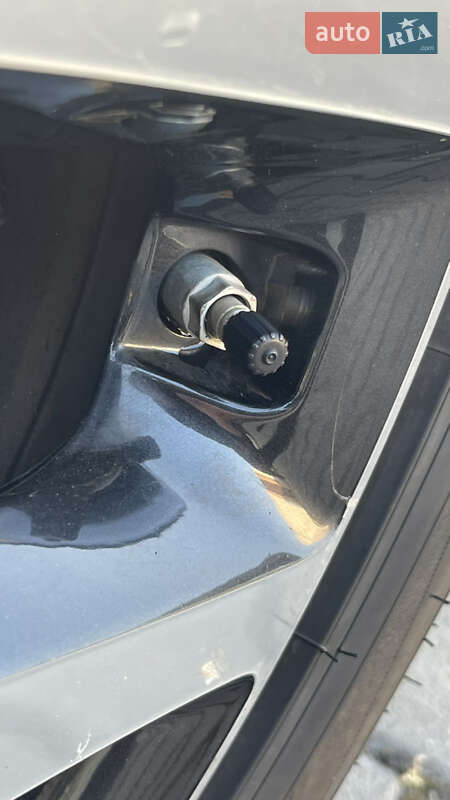 Внедорожник / Кроссовер Kia Sportage 2016 в Шептицькому