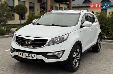 Внедорожник / Кроссовер Kia Sportage 2012 в 