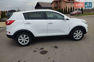 Позашляховик / Кросовер Kia Sportage 2013 в 