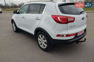 Позашляховик / Кросовер Kia Sportage 2013 в 