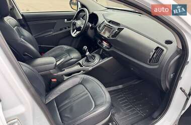 Позашляховик / Кросовер Kia Sportage 2013 в 