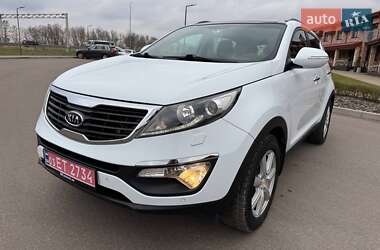 Позашляховик / Кросовер Kia Sportage 2013 в 