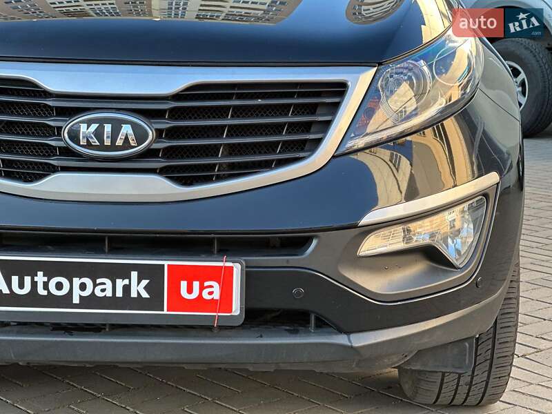 Позашляховик / Кросовер Kia Sportage 2011 в Одесі