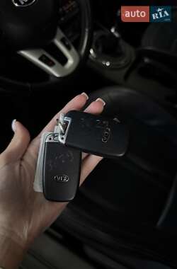 Внедорожник / Кроссовер Kia Sportage 2013 в 